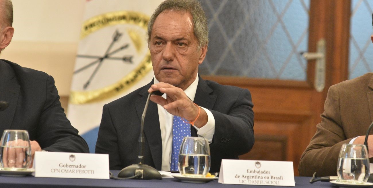 Scioli: "La gente va a votar para adelante, no va a volver para atrás"