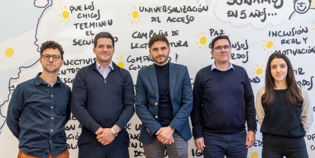 Pullaro: "Hay que terminar con la no repitencia y volver a empoderar al docente"