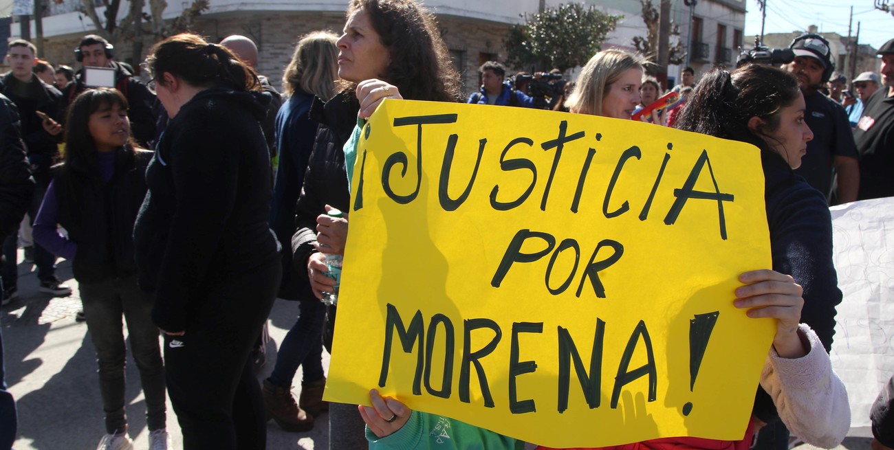 "Ayer hablé con ella y hoy me la mataron", el dolor de la mamá de la niña asesinada en Lanús