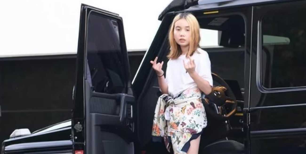 Investigan la muerte de la rapera e influencer Lil Tay, de 14 años, y de su hermano, de 21
