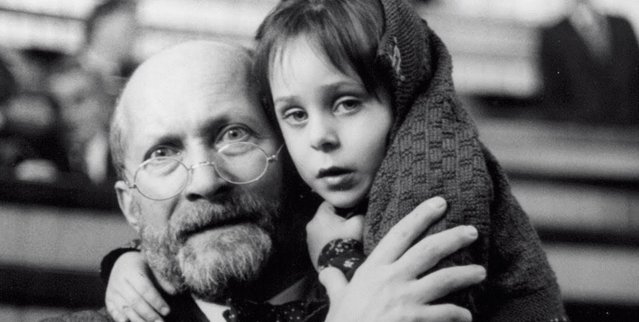 La singular y estremecedora historia de Janusz Korczak