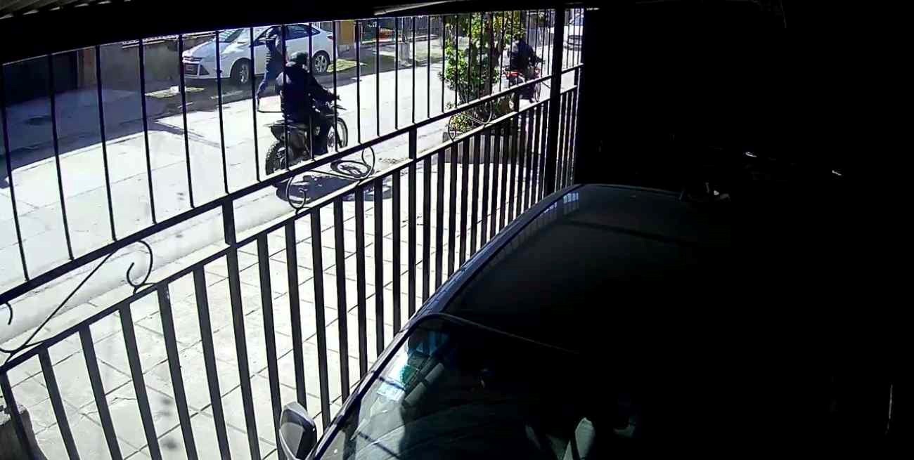 Tucumán: dos hombres con pedido de captura fueron a votar y se tirotearon con policías