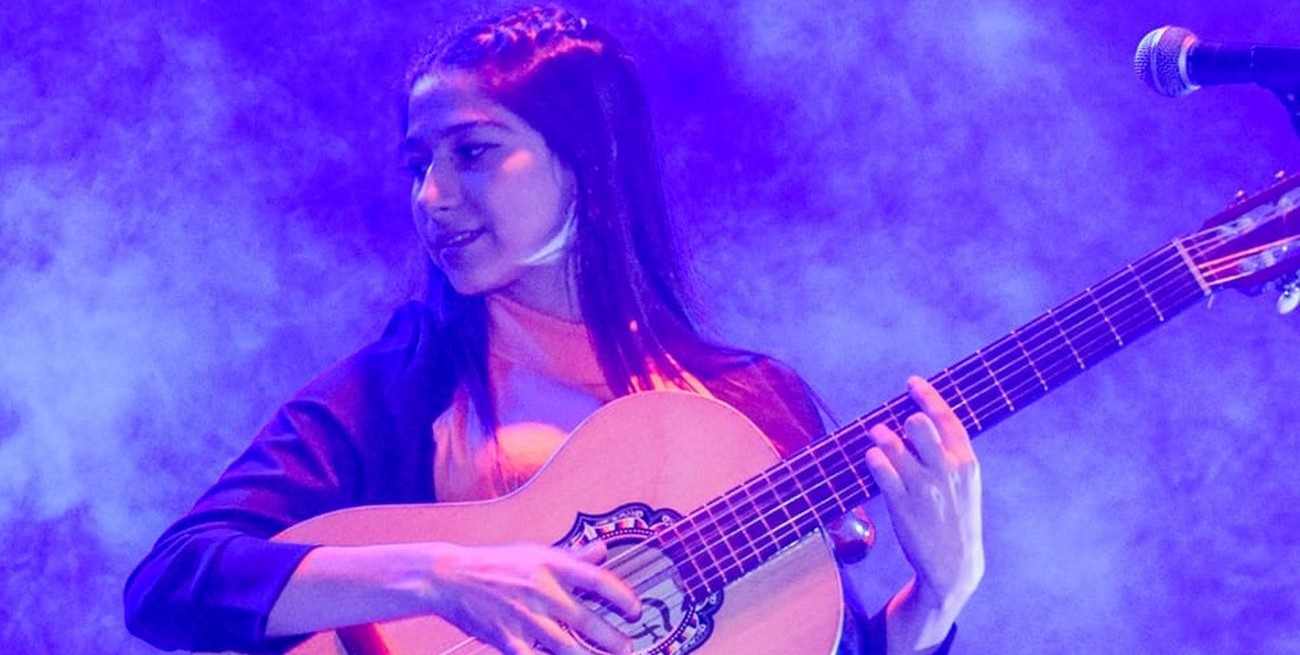 Julieta Loza rinde homenaje a Hernán Figueroa Reyes 
