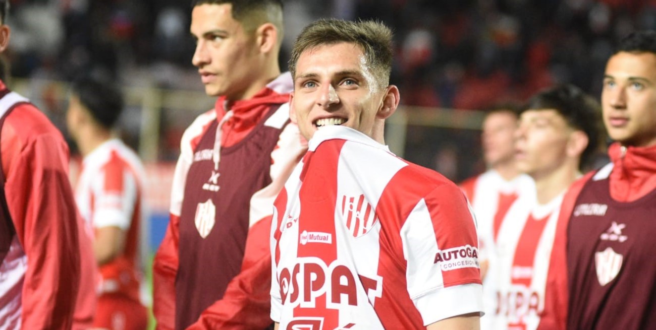 El mejor refuerzo de Unión se llama "Corazón": empate con Racing en Santa Fe