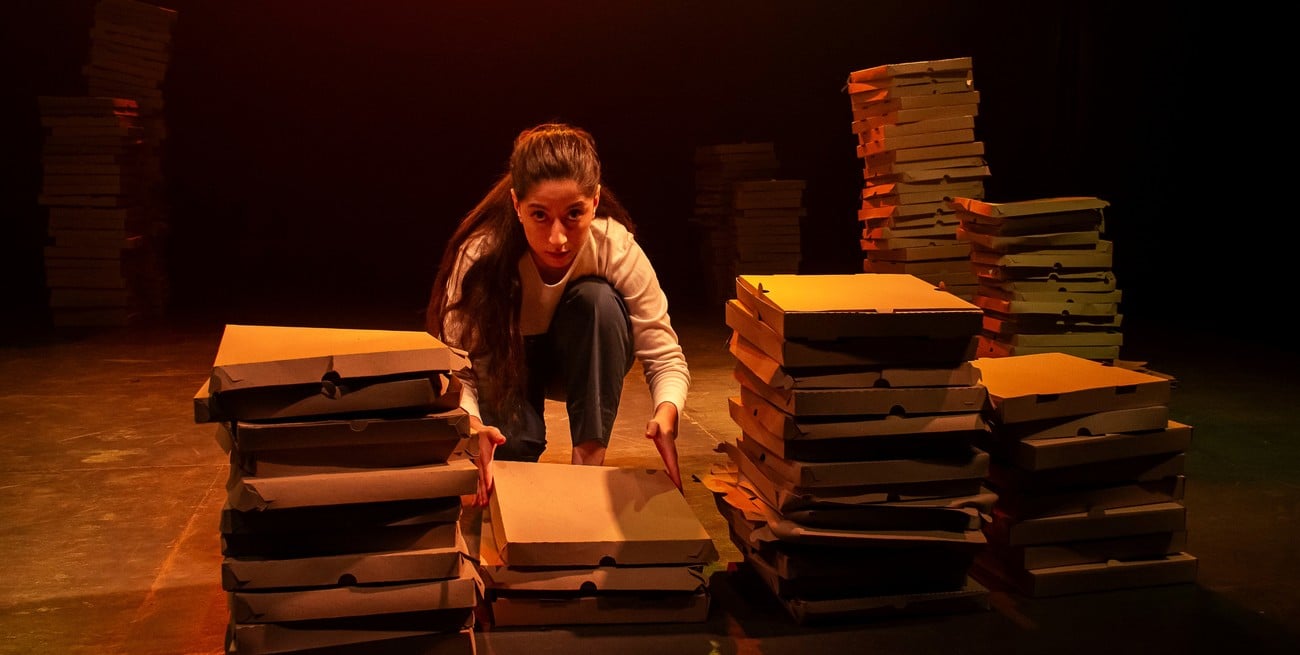 Teatro y reflexión histórica: "Juana en una nube" en la Abadía
