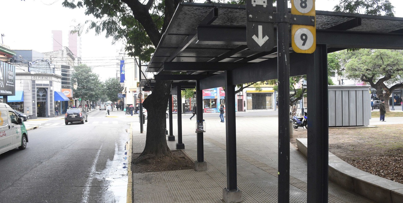 Asambleas de choferes afectan el servicio de colectivos de Santa Fe