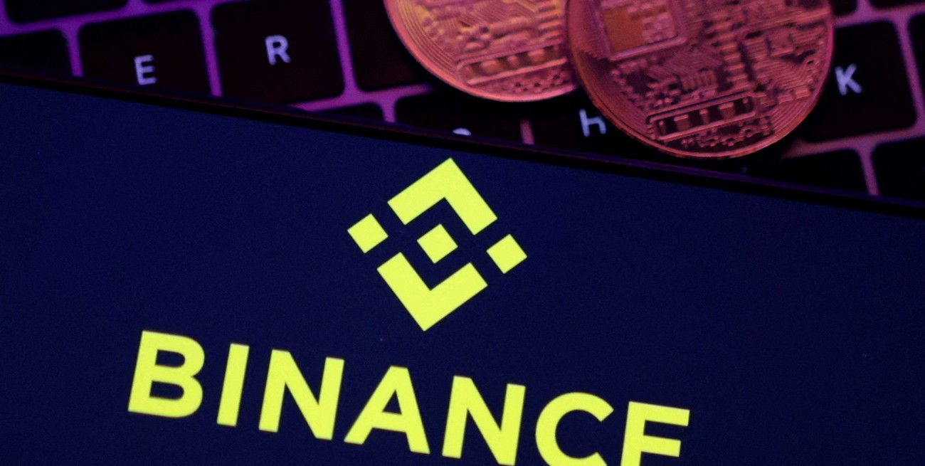 Binance retira su tarjeta de crédito en Argentina: qué deben hacer sus usuarios