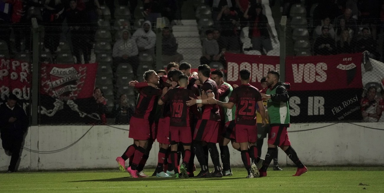 Si no hay "muñeca política", Colón jugará tres veces en 8 días