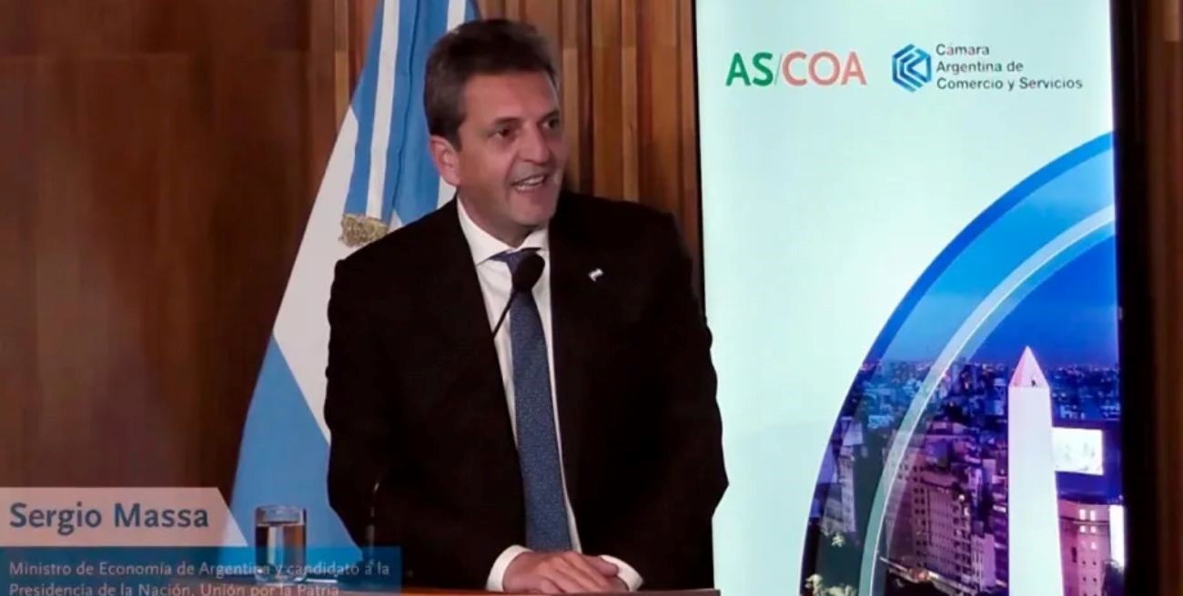 Massa cuestionó a Milei y aseguró que en octubre se elige "un país en vías de desarrollo" o "la selva"