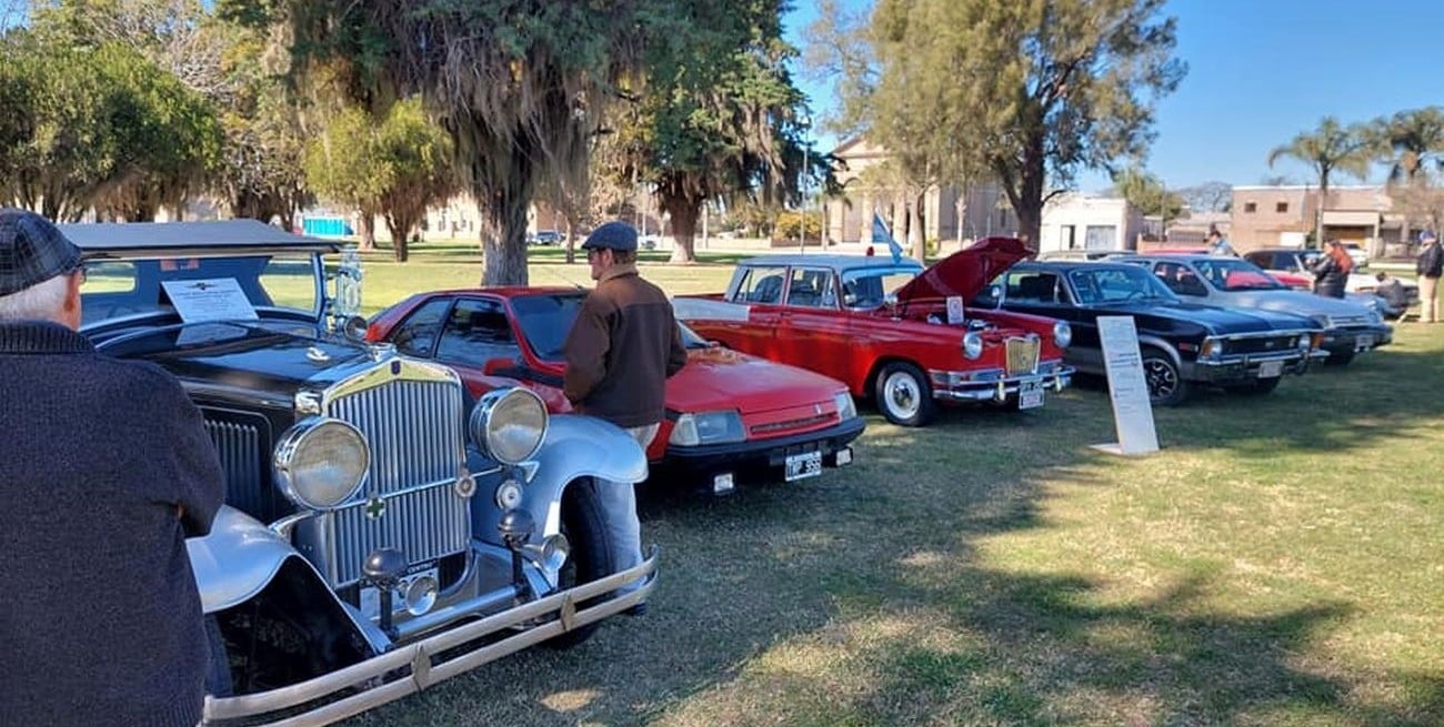 Esperanza se prepara para vivir el centenario de su Automóvil Club con una exhibición de vehículos históricos