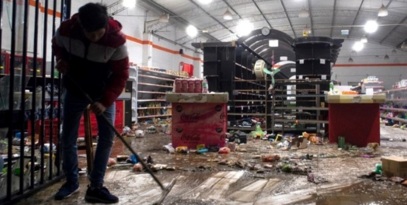 Saqueos: el gobierno creó un comando unificado, pero tiene miradas divergentes