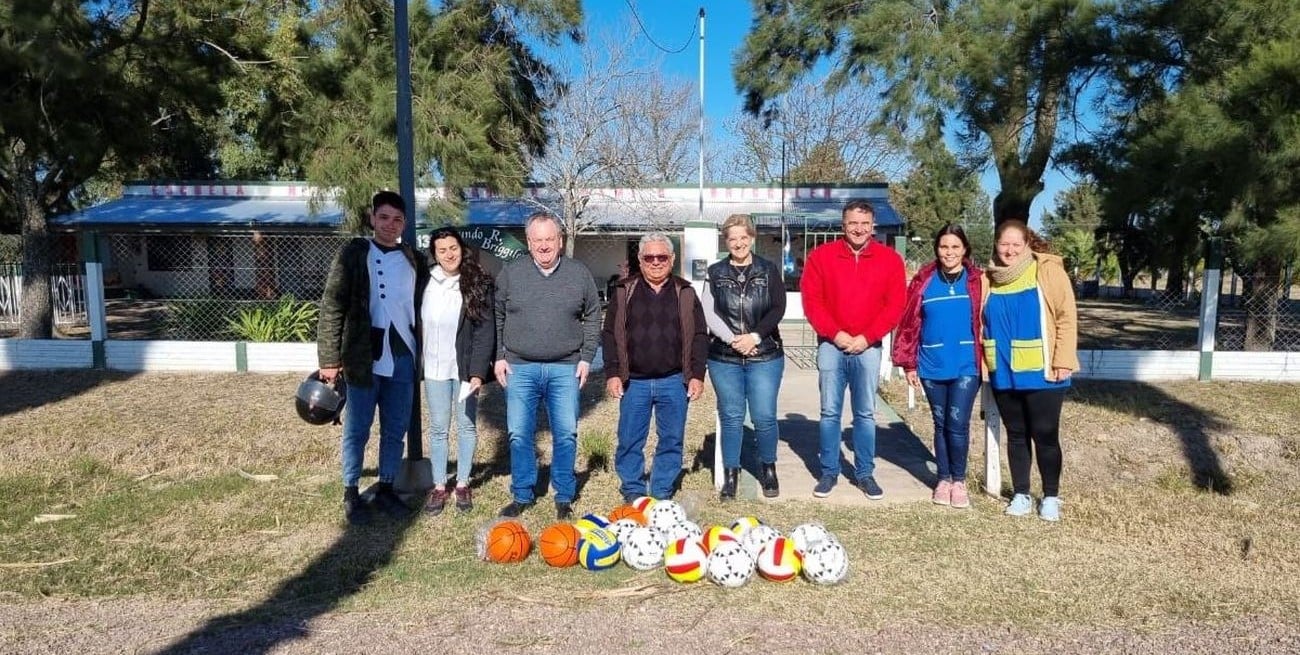 Michlig, González y Salari visitaron siete localidades del departamento San Cristóbal