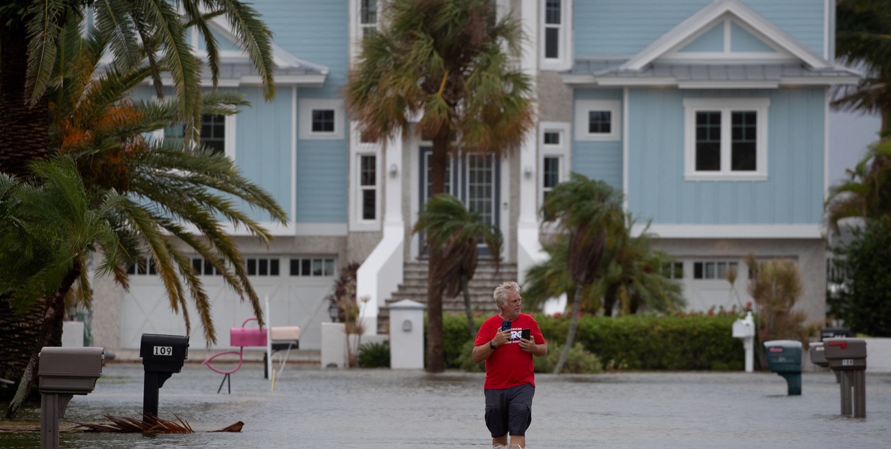 El huracán Idalia llegó a Florida y hay alerta en el sur de Estados Unidos