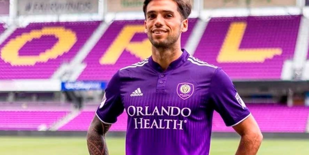 El octavo pasajero se sube al carro de Pipo: Emmanuel Mas