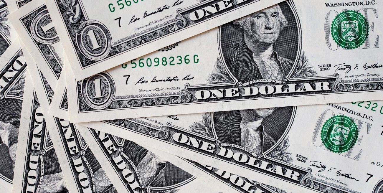 Volvió a dispararse el dólar blue: a cuánto cerró este miércoles