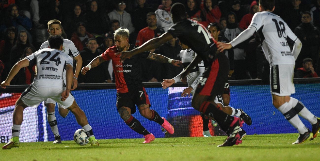 Colón juega en una cancha que le resulta muy familiar