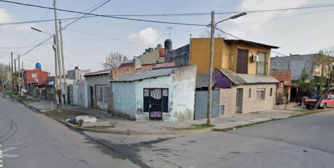 Lomas de Zamora: una policía frustró un intento de robo y mató al delincuente