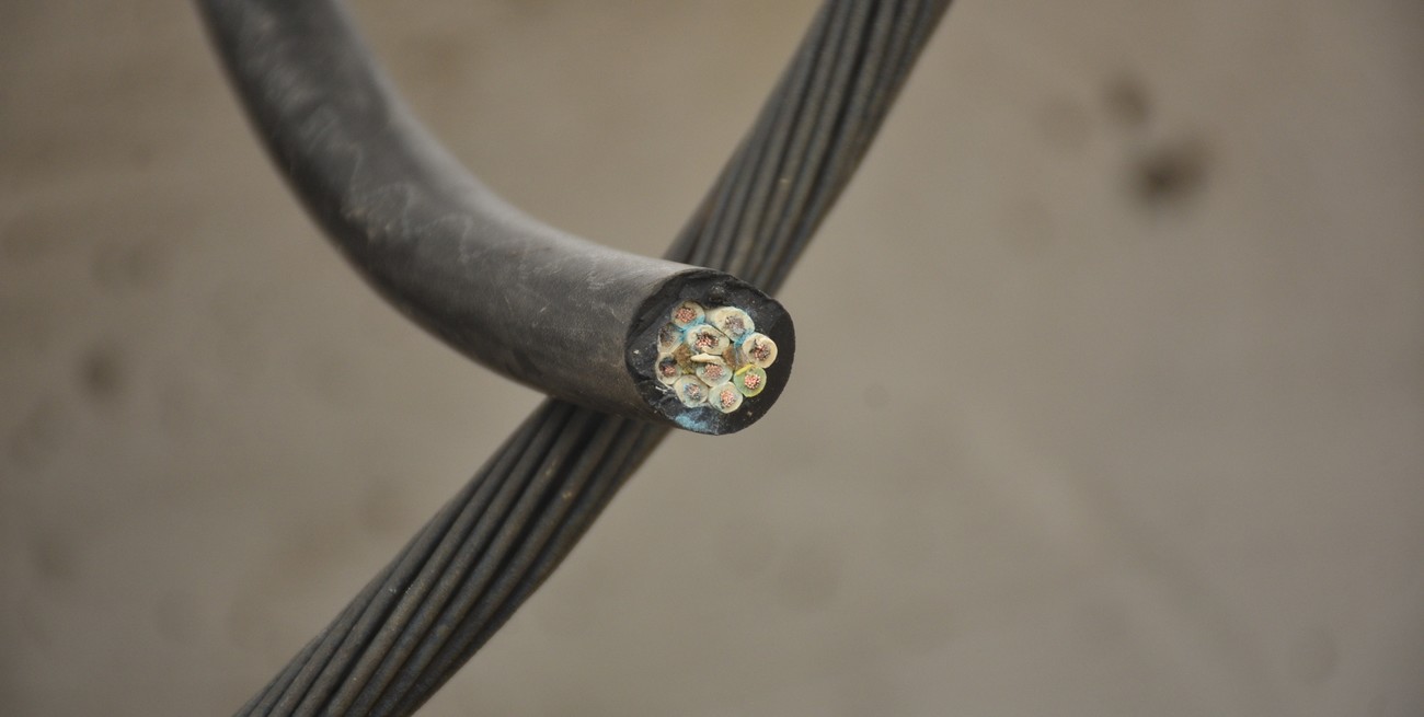 Ausencia policial y sospechas de la Municipalidad ante el robo de cables de la Casabomba Cero