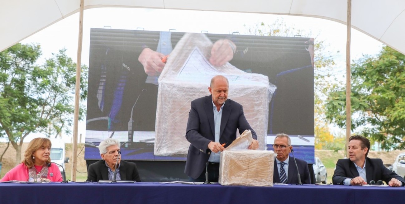 El gobierno provincial adjudicó la construcción de las obras de defensa y nueva costanera de San Javier