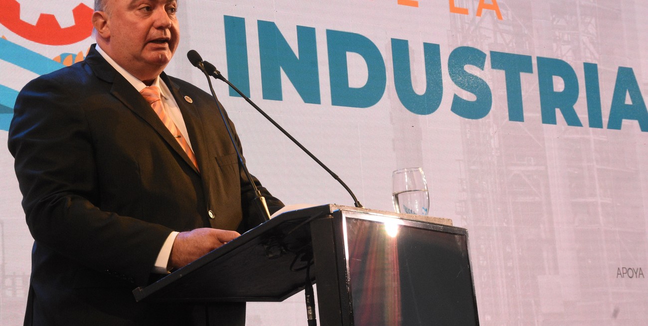 "De la situación en la que está el país, se  sale con más desarrollo con inclusión social"