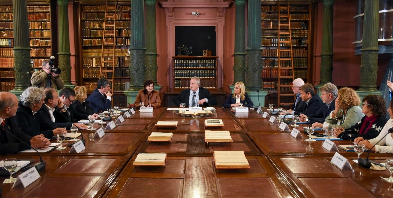 Nuevo piso salarial para los docentes a nivel nacional