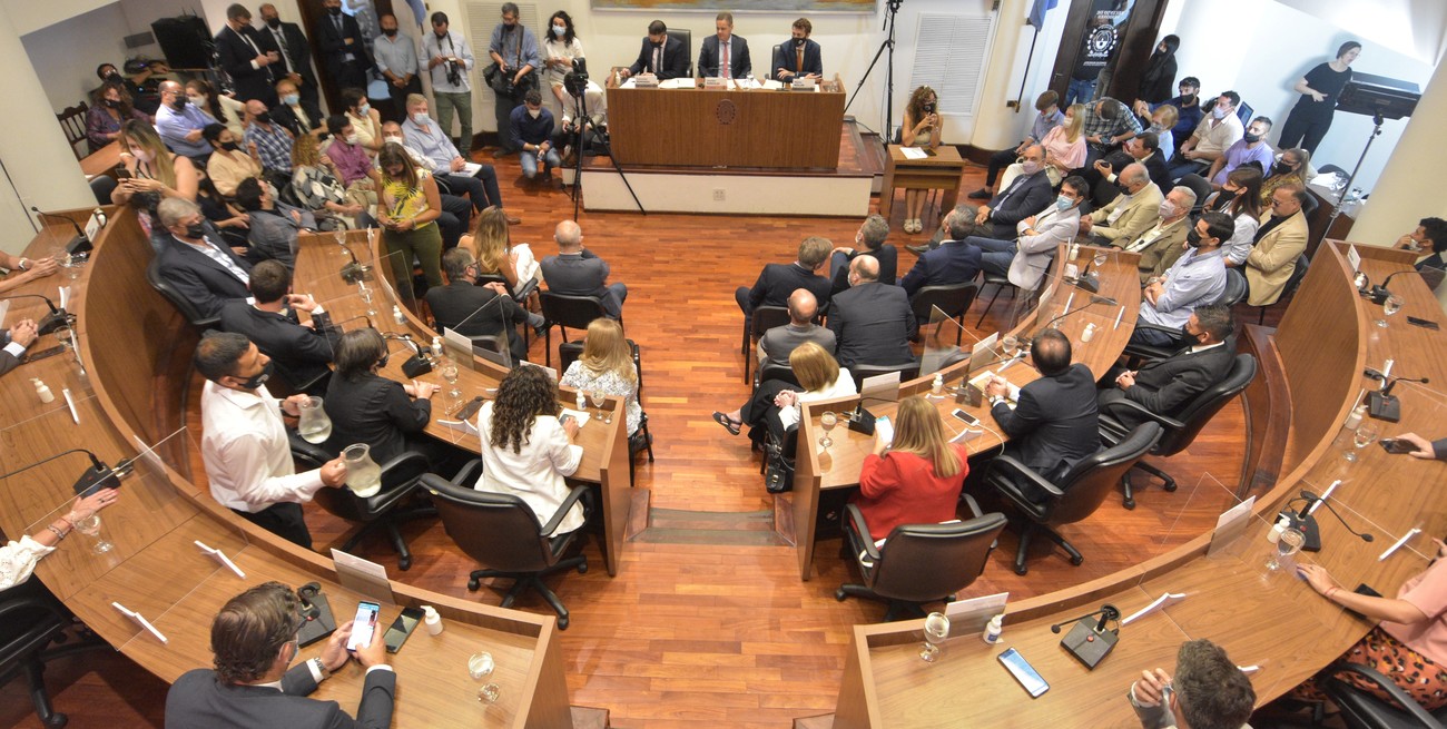 En el Concejo de Santa Fe habrá amplia mayoría
oficialista de "Unidos", más una banca sorpresa