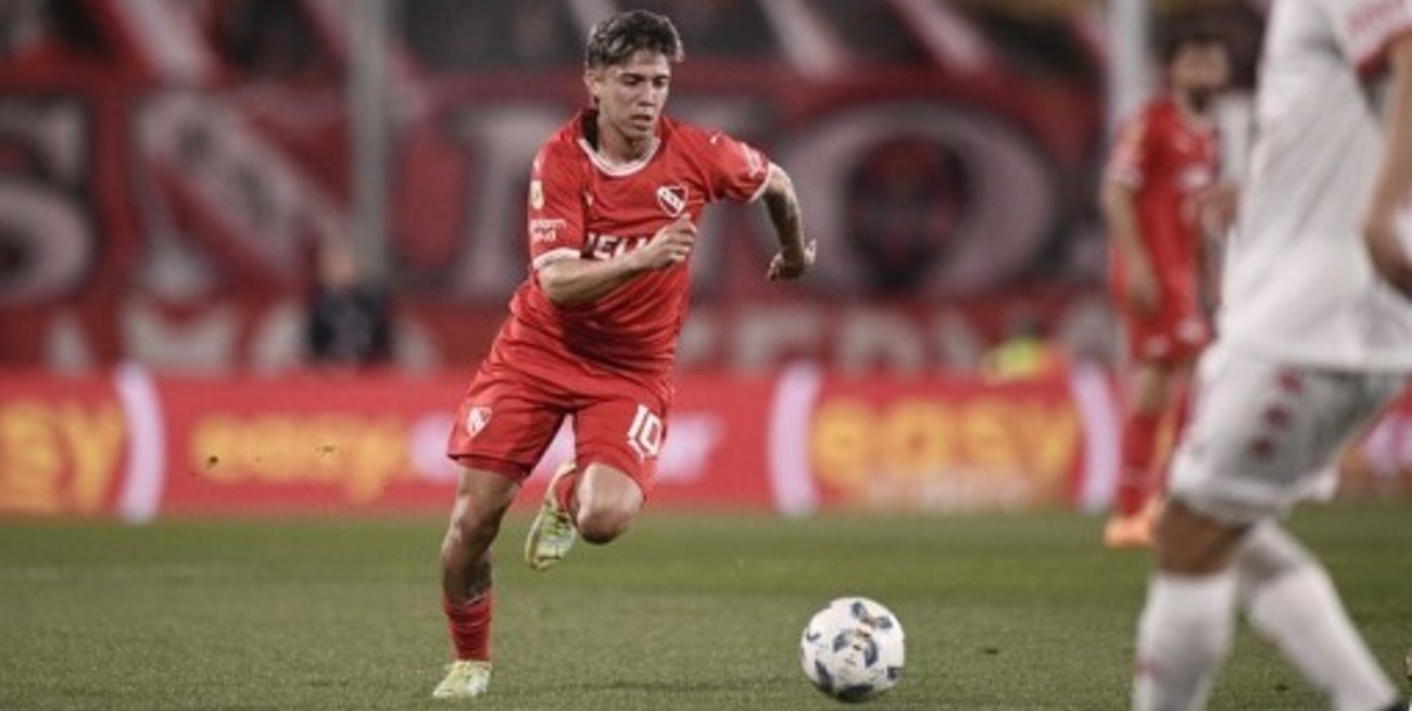 Independiente venció a Huracán y es líder