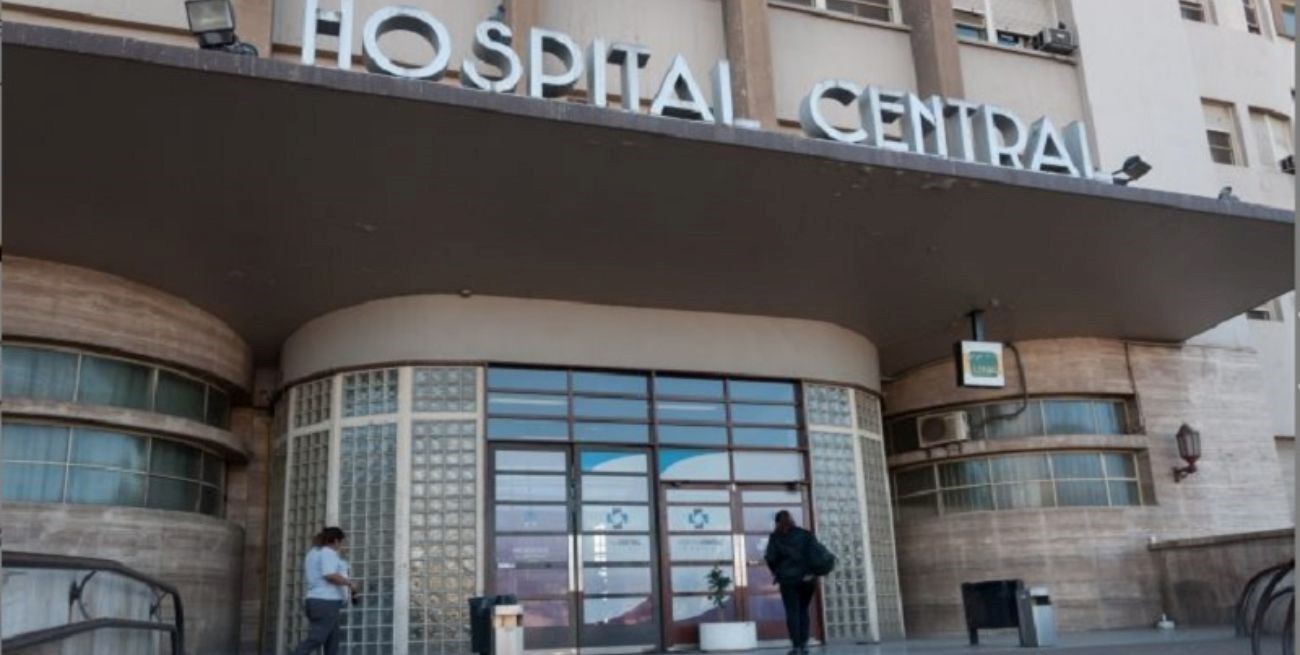 Mendoza: cayó por el hueco del ascensor del hospital tras hacerse un fondo de ojos