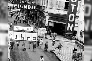 Gratos recuerdos. Finales de los años 60, principios de los 70. Calle peatonal San Martín y cortada Falucho. Cuando el lustrabotas en una de sus esquinas era el reconocido ex boxeador Américo "El Inglés" Bonetti (diploma olímpico en Helsinki 1952), considerado en sus buenos tiempos como "un guapo hasta la médula".