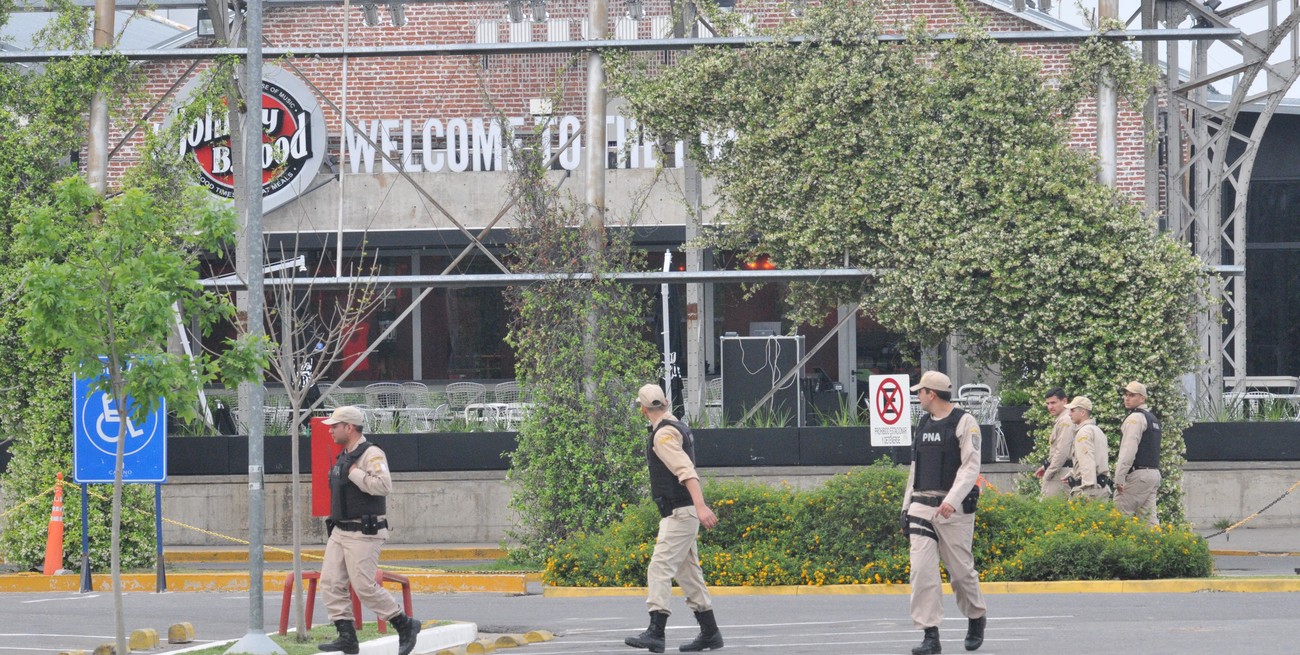 Santa Fe: condena para exjefe de Drogas que olvidó una mochila con cocaína en el shopping