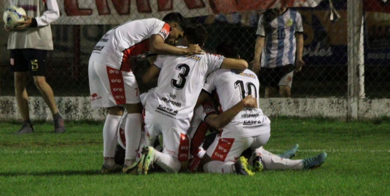 Victorias de Atlético de Rafaela, 9 de Julio y Argentino de Rosario