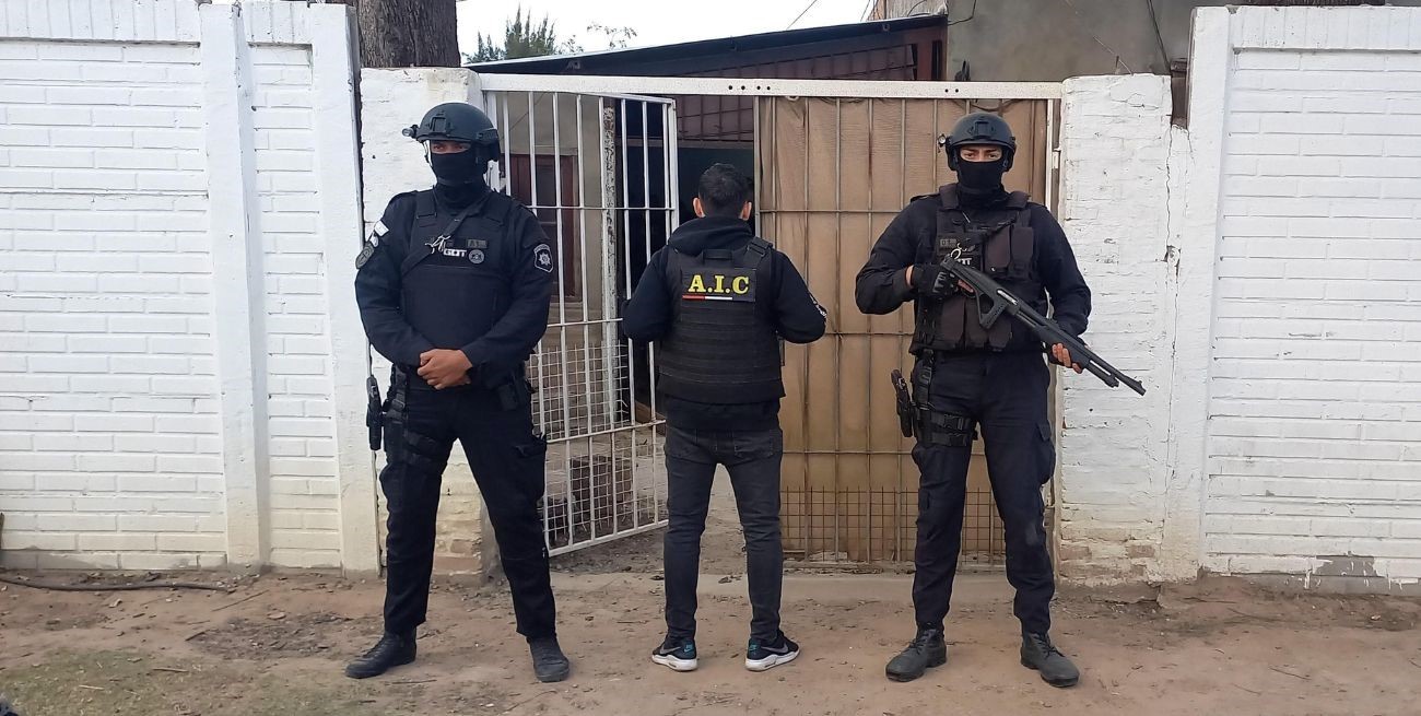 Hermanos imputados por estafar a 8 personas con el alquiler de casas quintas en Arroyo Leyes 