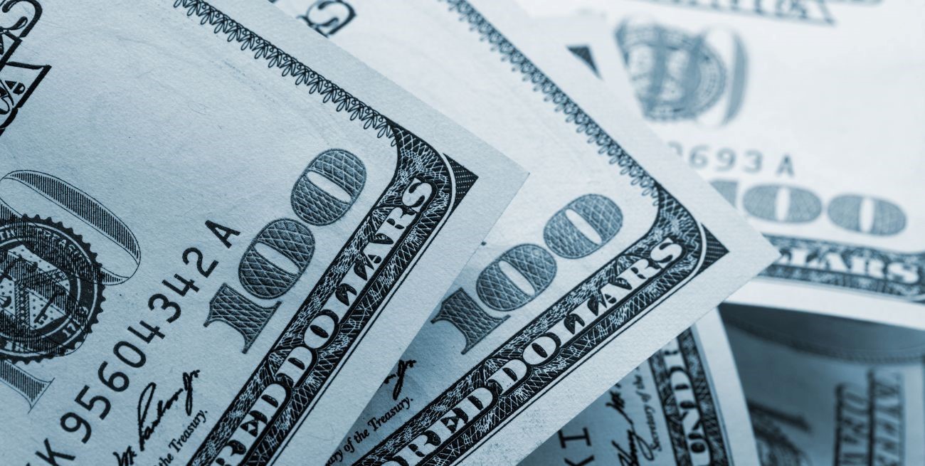 El dólar blue bajó tras el acuerdo con el FMI: a cuánto cerró este jueves