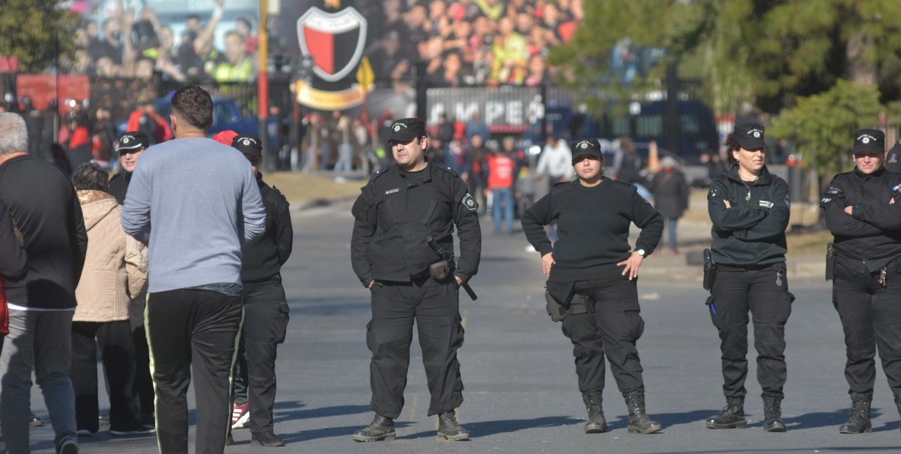 Más de 1.000 policías para el clásico de Rosario 

