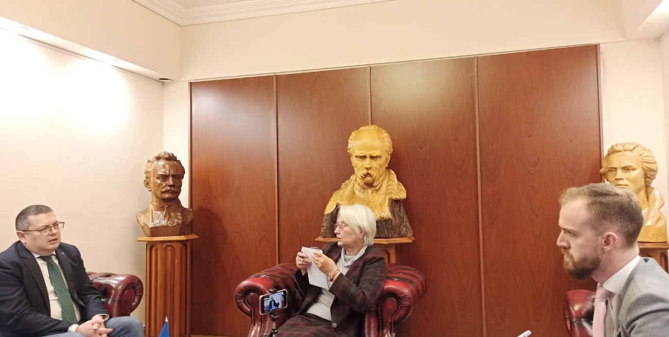 "La propaganda rusa es un crimen contra la humanidad y hay que prohibirla" pide un alto parlamentario ucraniano que llegó a Argentina