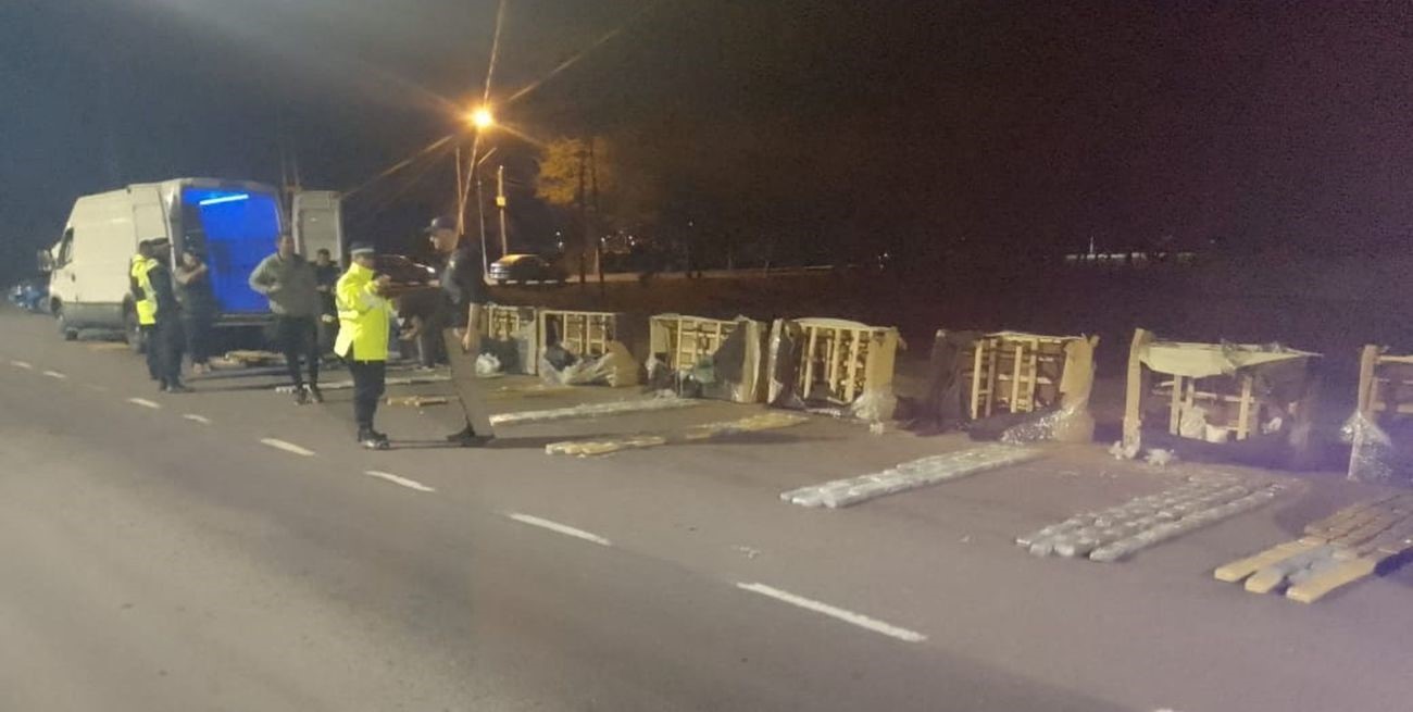 Sillones con marihuana: operativo en Corrientes por droga secuestrada en Villa Ocampo