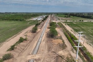 La circunvalar ferroviaria debe completarse, no sólo para evitar que los trenes de carga pasen por el casco urbano santafesino. FOTO: Fernando Nicola