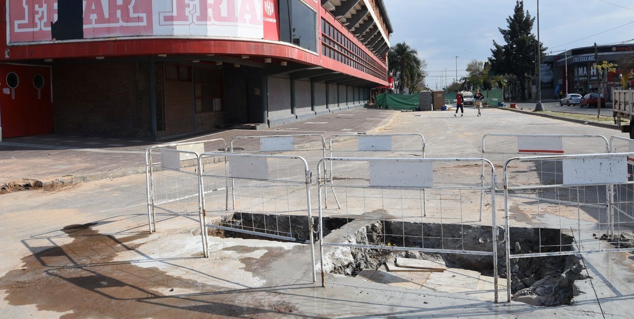 Antes que termine octubre finaliza el arreglo del socavón en Unión y se rehabilita el tránsito