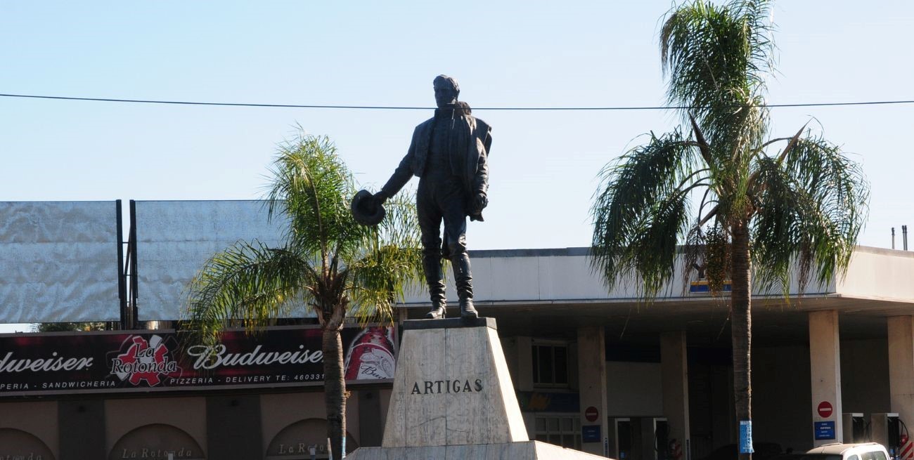 Presentan en Santa Fe un videoclip y un libro dedicado a José Artigas