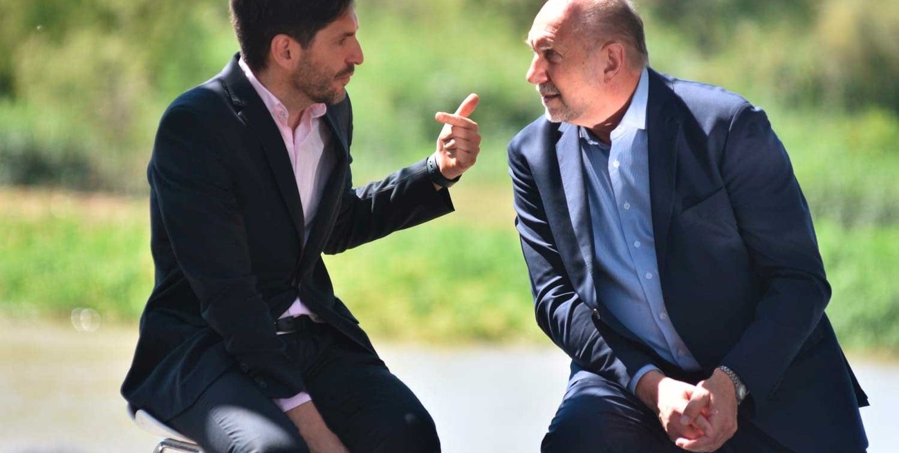 Perotti y Pullaro coincidieron en la foto y en el discurso por una transición ordenada 