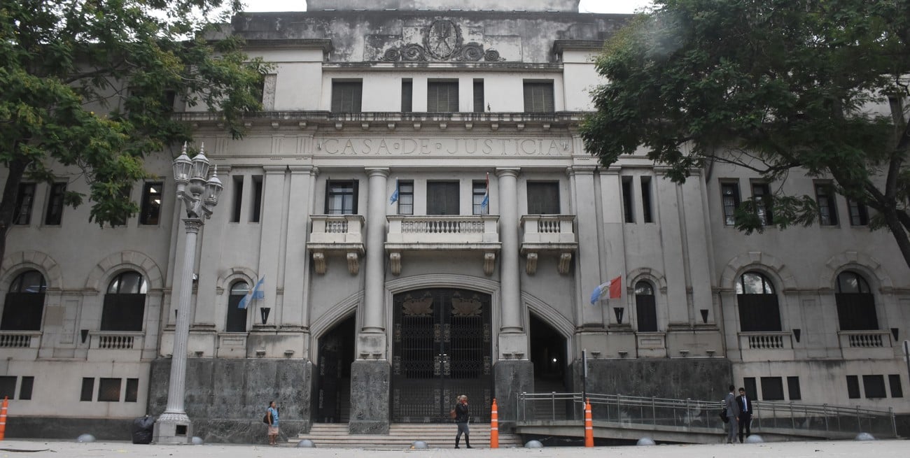 Tiene 34 años y abusó de su hermanita desde que ella iba al jardín de infantes; fue condenado