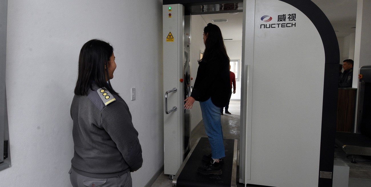 "Medias blancas": quiso entrar a la cárcel de Coronda con cocaína en las zapatillas