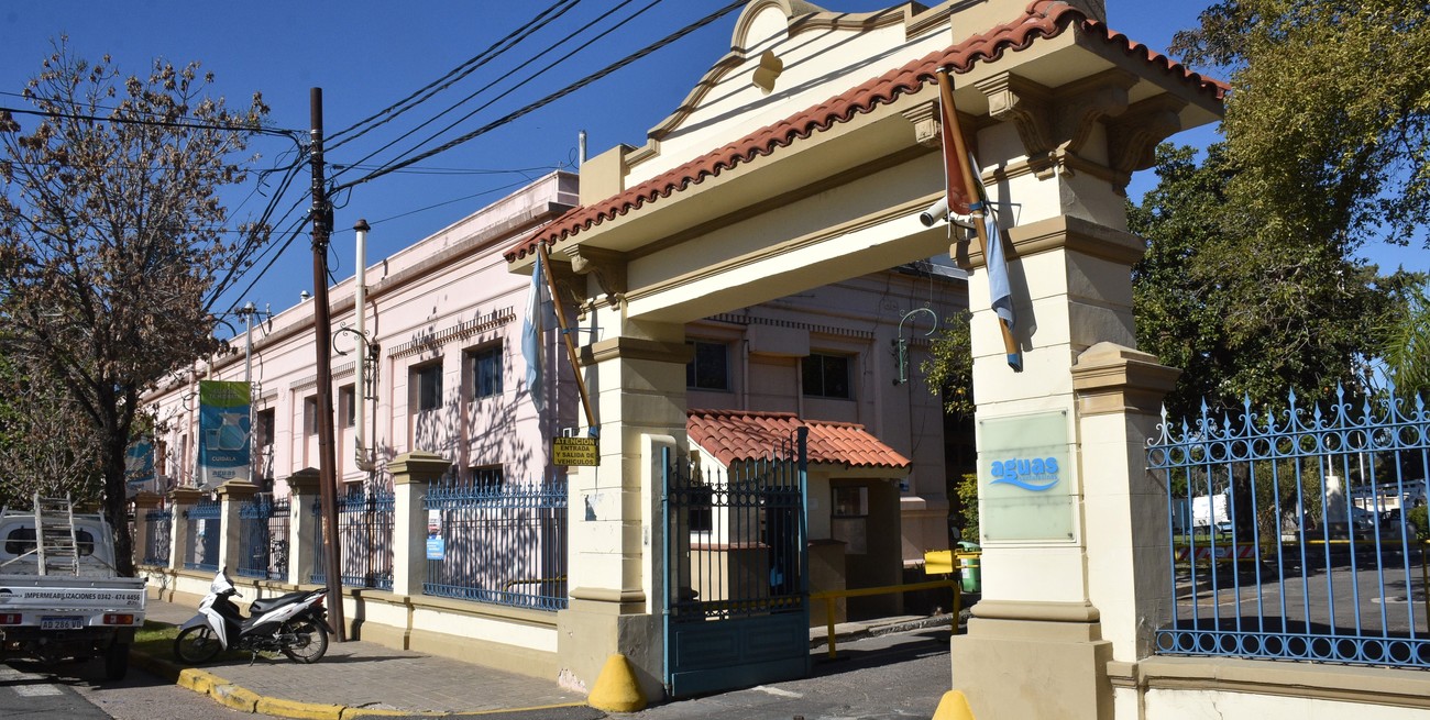 Transición en Santa Fe: este martes será el turno de las empresas ASSA y EPE