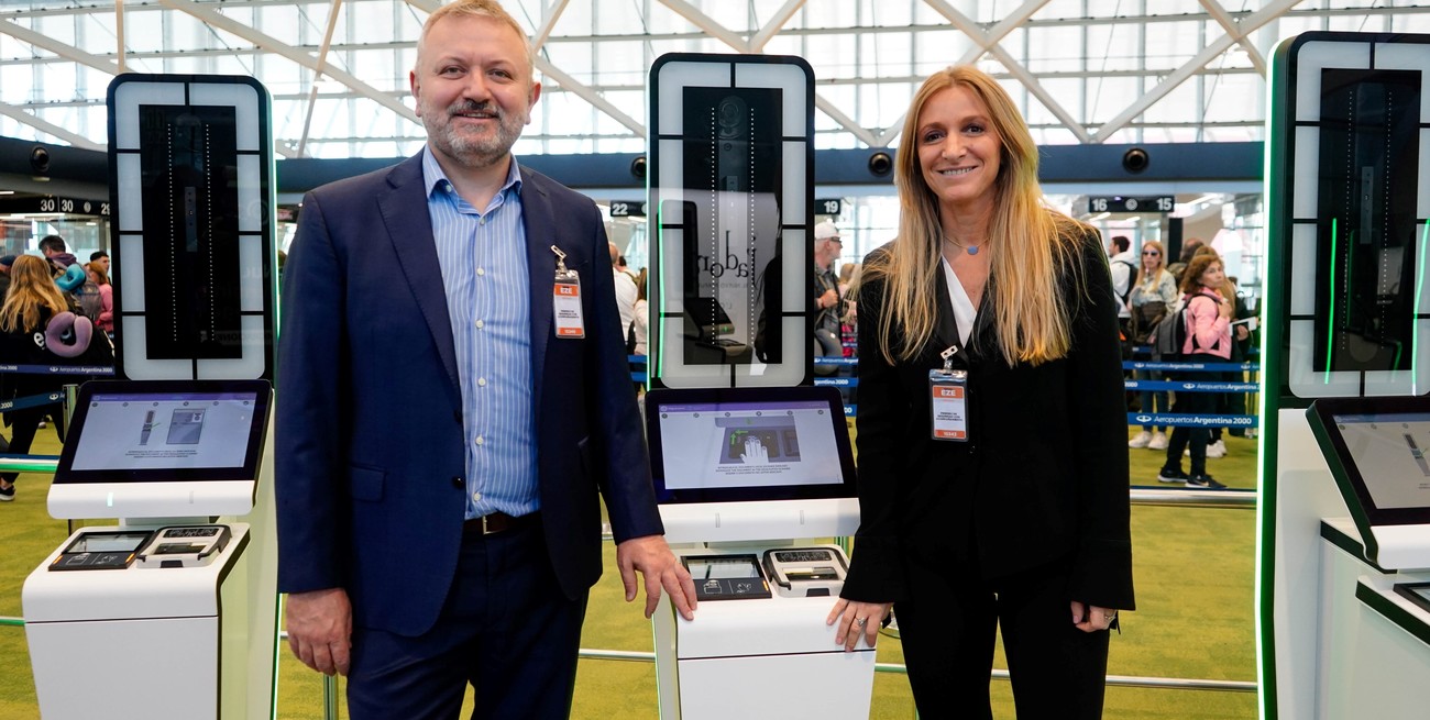 Carignano supervisó la instalación de nueva tecnología de avanzada en el aeropuerto de Ezeiza