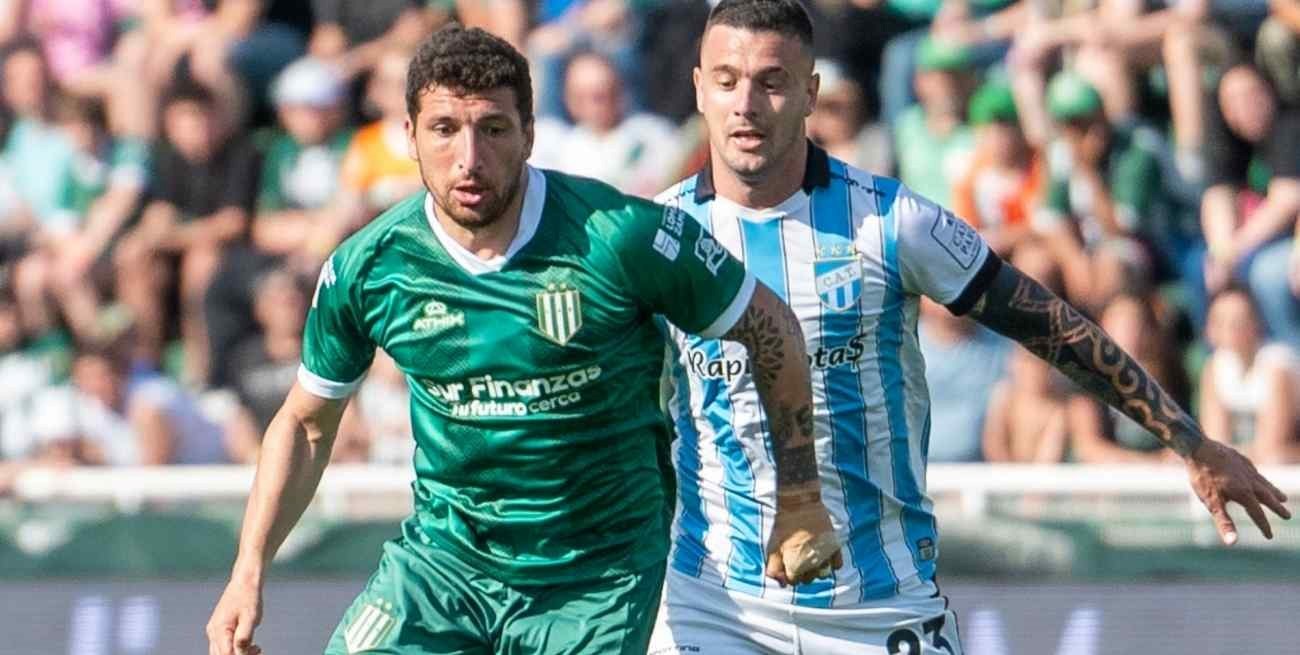 Banfield y Atlético Tucumán empataron en un partido lleno de tensión