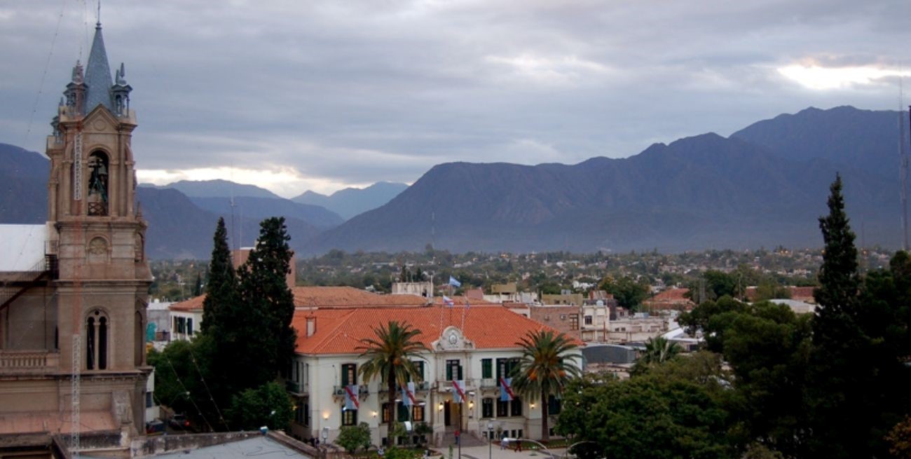 Un fuerte sismo sacudió a La Rioja el lunes