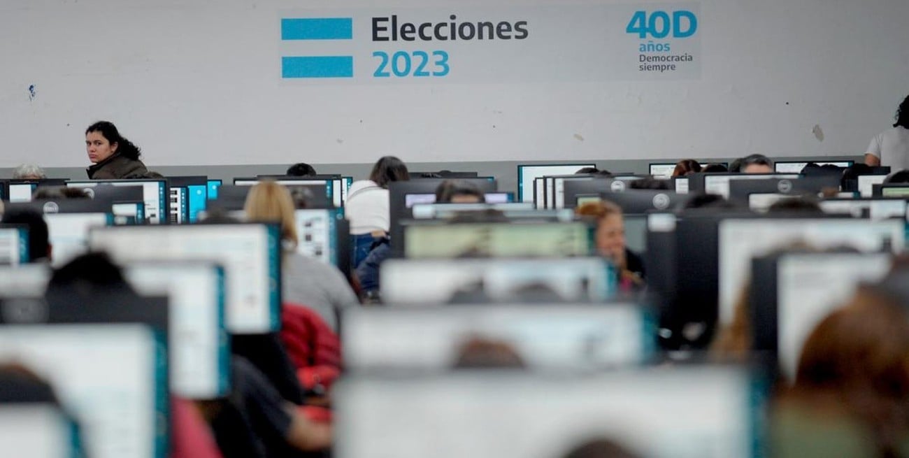 Los datos electorales del domingo se difundirían a partir de las 22.30