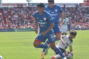 Nicolás Paz suma 75 partidos en la Primera de Unión. Créditos: Flavio Raina
