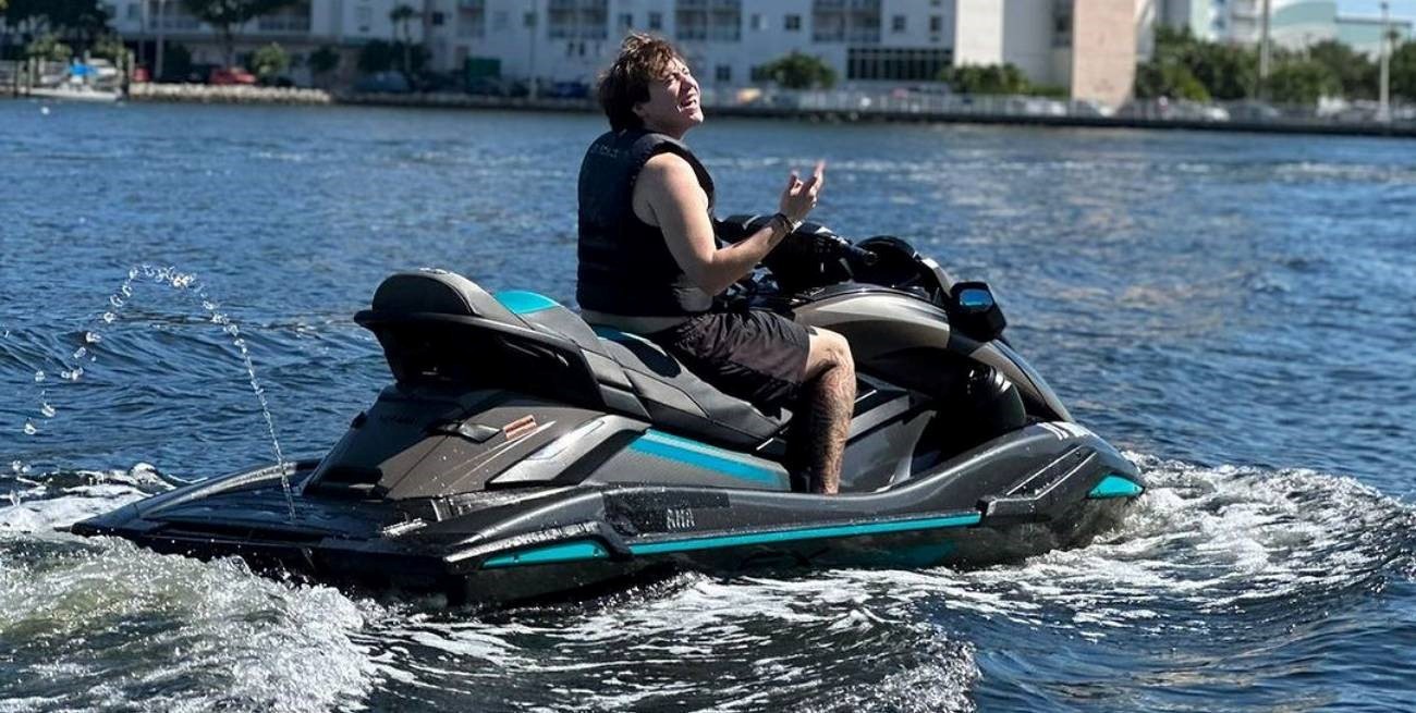 Video: Paulo Londra se accidentó con una moto de agua en Miami