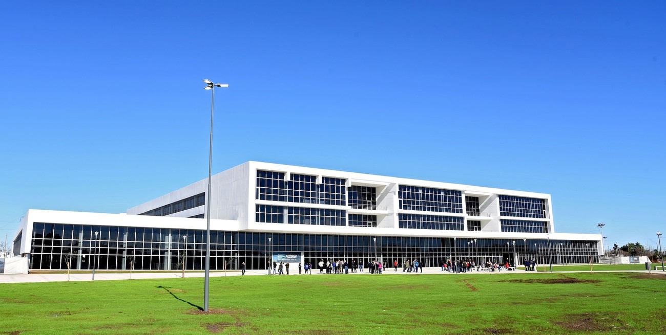 Hospital Nodal de Rosario: pese al inicio de obras cloacales le restan más de 5 mil millones de pesos para finalizarlo